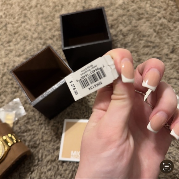 Gold Michael Kors Watch - Picture 12 of 15